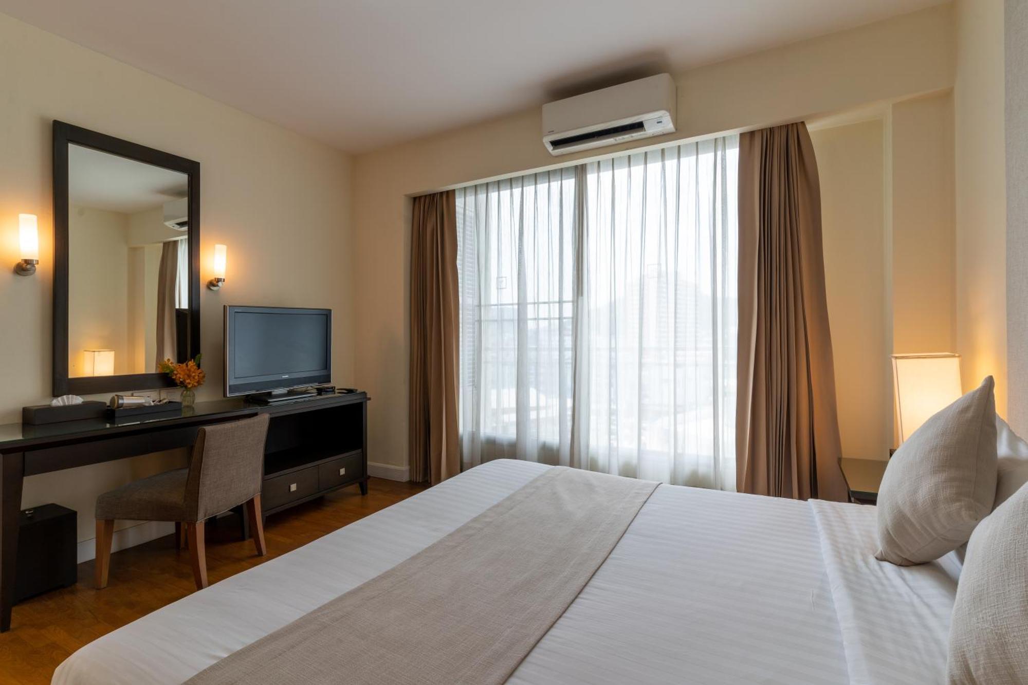Cape Racha Hotel Сі-Рача Екстер'єр фото